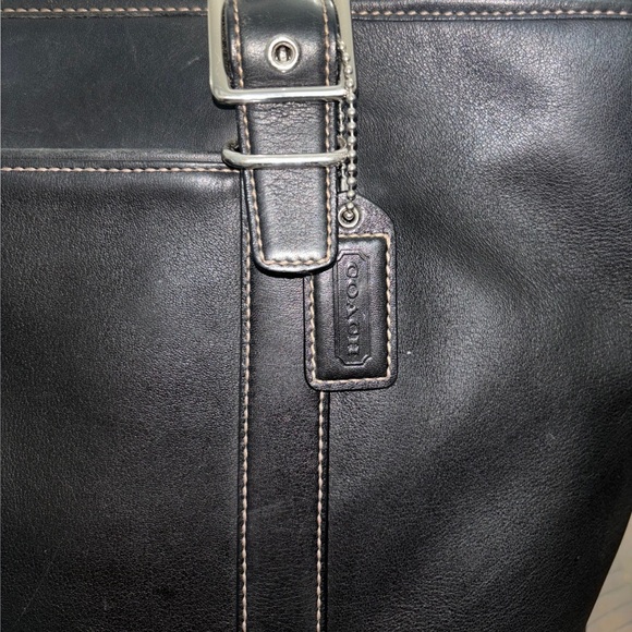 Coach 6491 Classic Hamptons Gallery Tote Bag Black Leather
shoulder bag - Picture 4 of 16